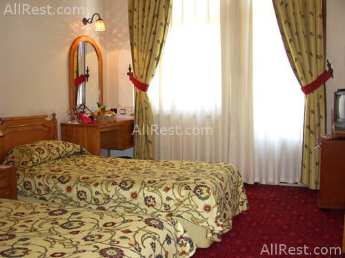 Aspen Hotel 10